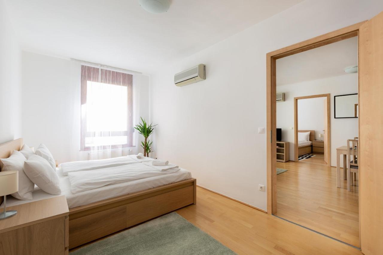 Super Central, 2-bedroom With Terrace
