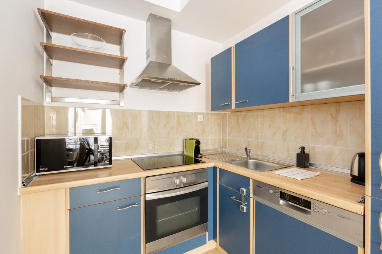 Super Central, 2-bedroom With Terrace Budapest