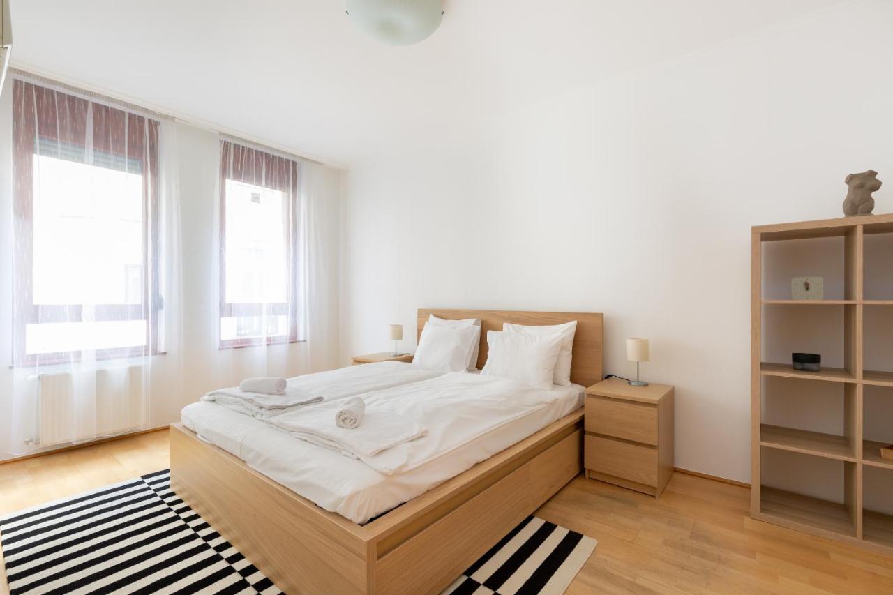 Apartamento Super Central, 2-bedroom With Terrace *